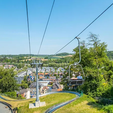 Modern With Airco, 9 Km From Maastricht *