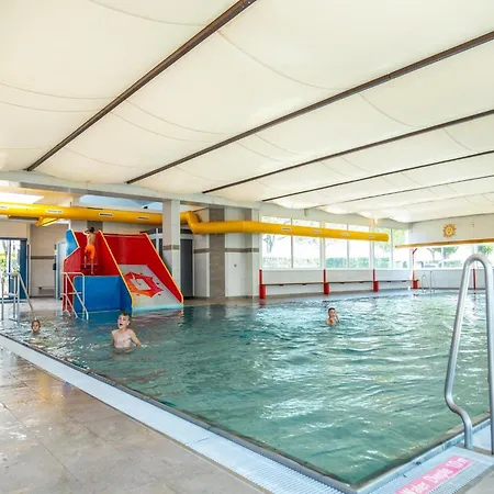 Modern With Airco, 9 Km From Maastricht * Berg en Terblijt